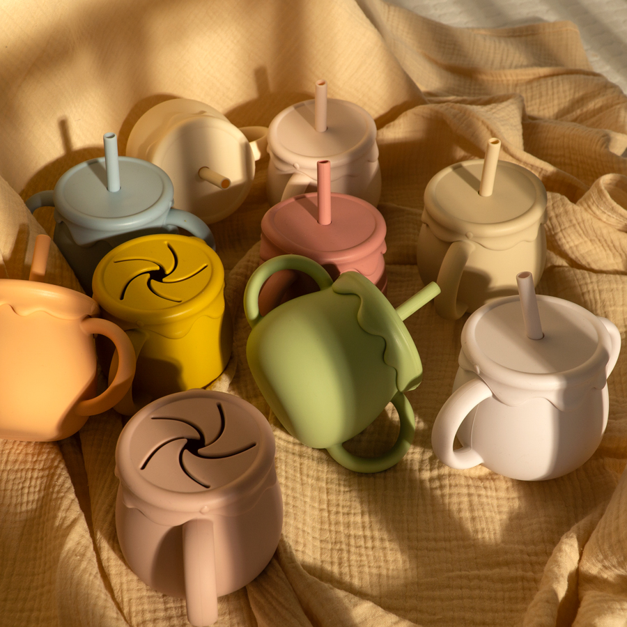 أكواب تغذية الطفل المحمولة دري - مراجعة Snack Cup Toddler وسعره