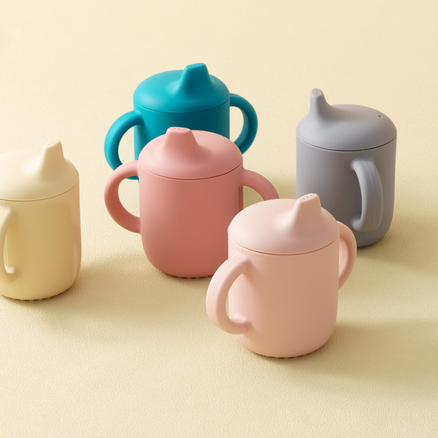 1 قطعة تغذية الطفل أكواب سيليك - مراجعة Snack Cup Toddler وسعره